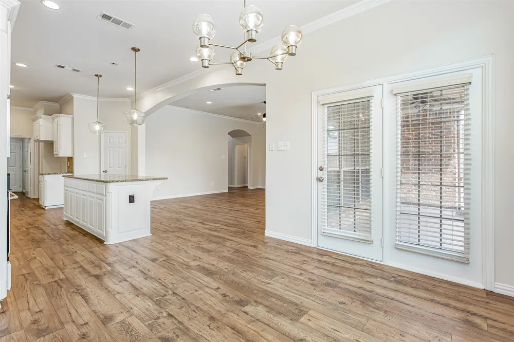 900 Fannin Drive Lantana, TX 76226