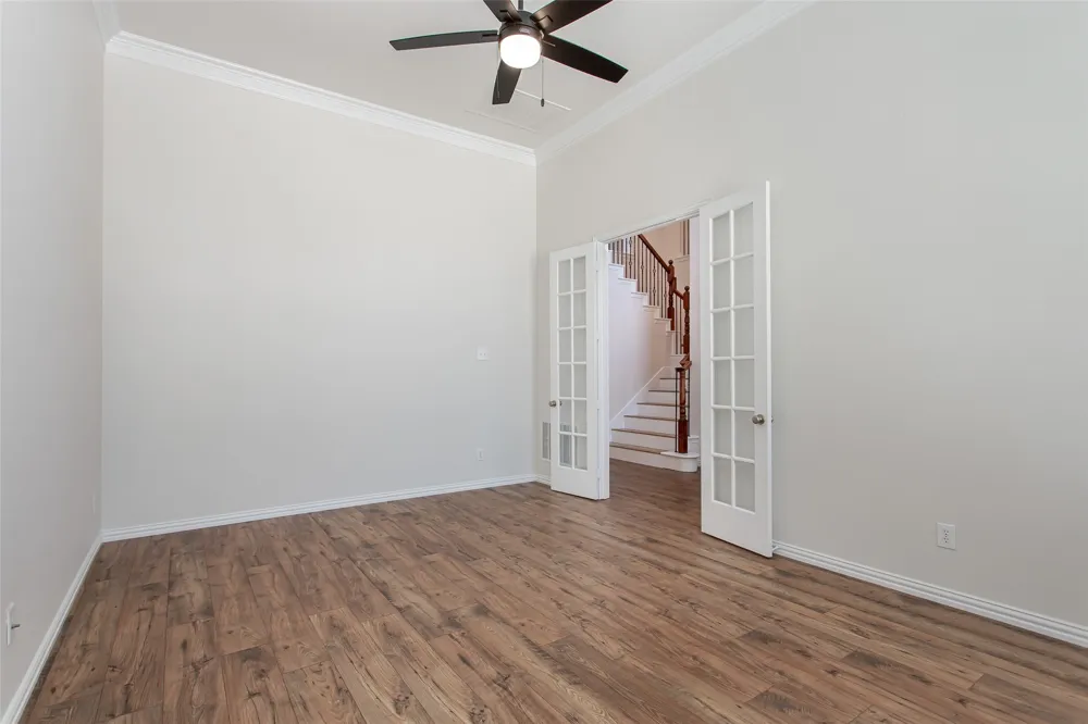 900 Fannin Drive Lantana, TX 76226