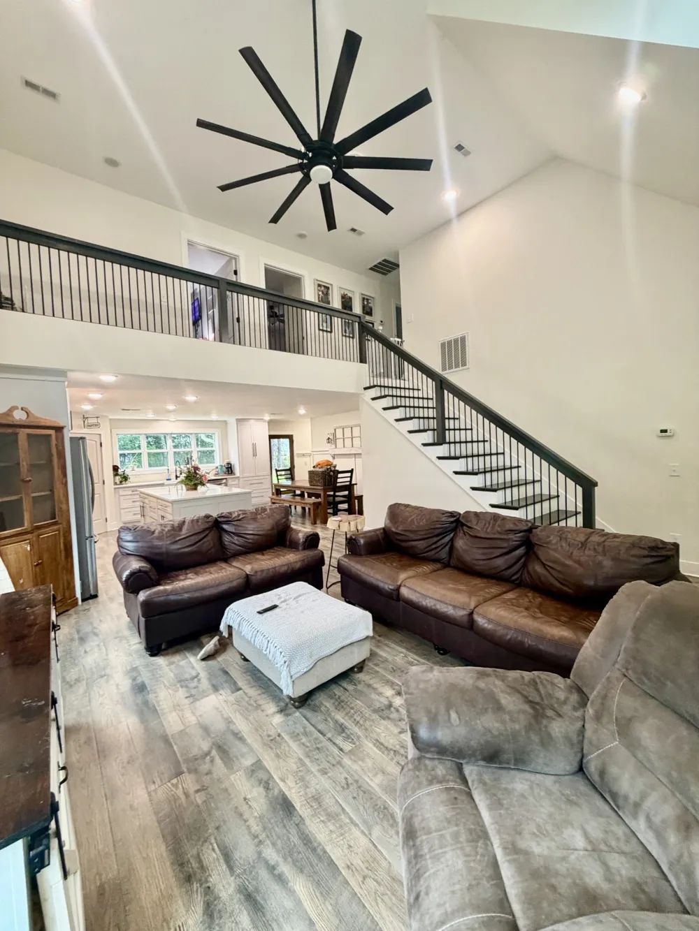 77 Oakwood Ave Summertown, TN 38483