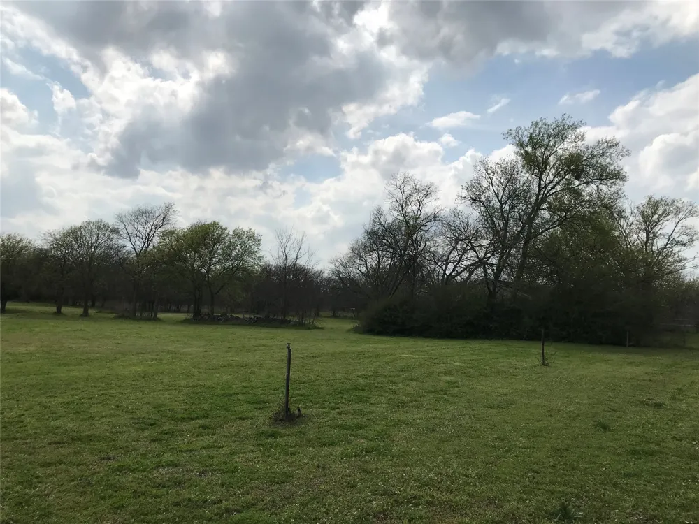 115 E Main Street Gunter, TX 75058