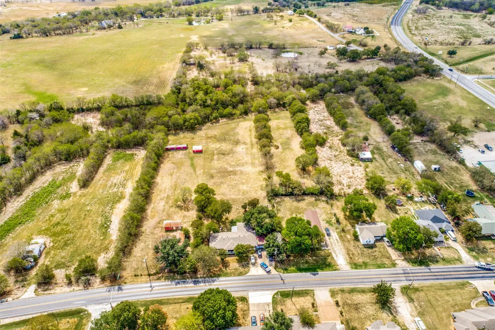 115 E Main Street Gunter, TX 75058