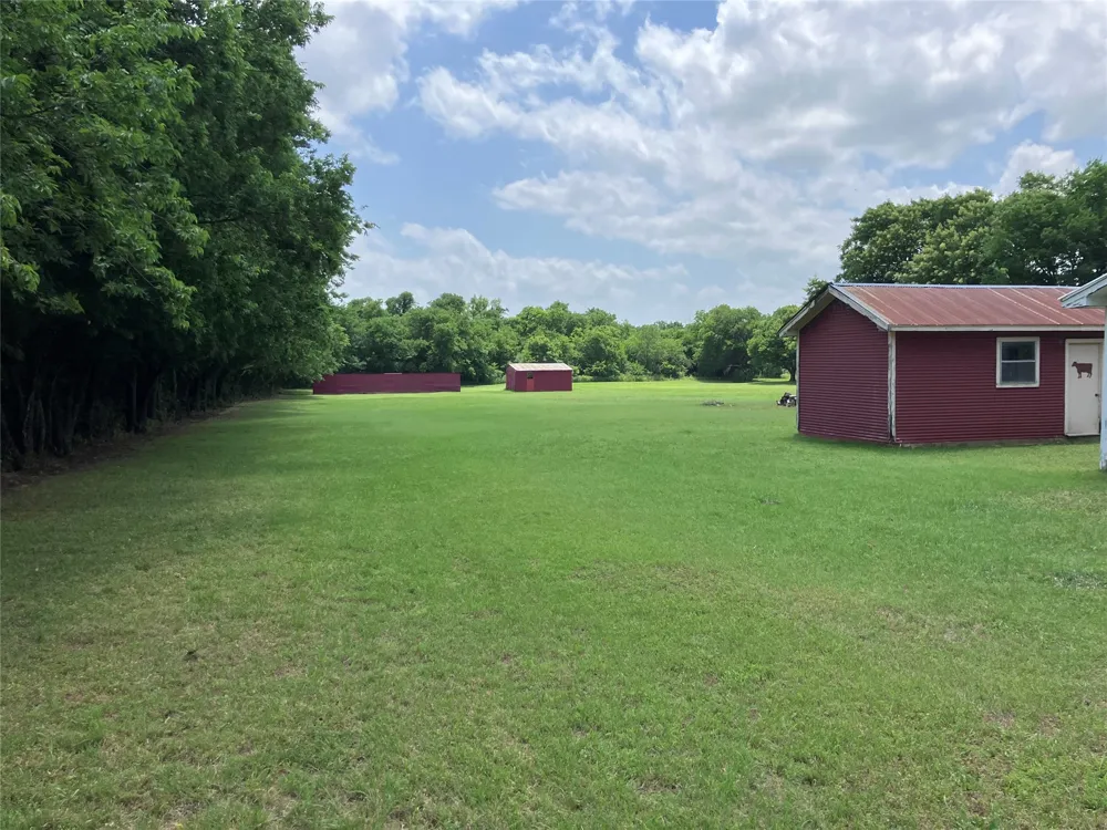 115 E Main Street Gunter, TX 75058