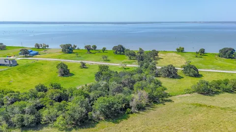 Triangle Shores
