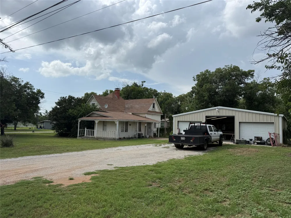 803 Third Street Bangs, TX 76823