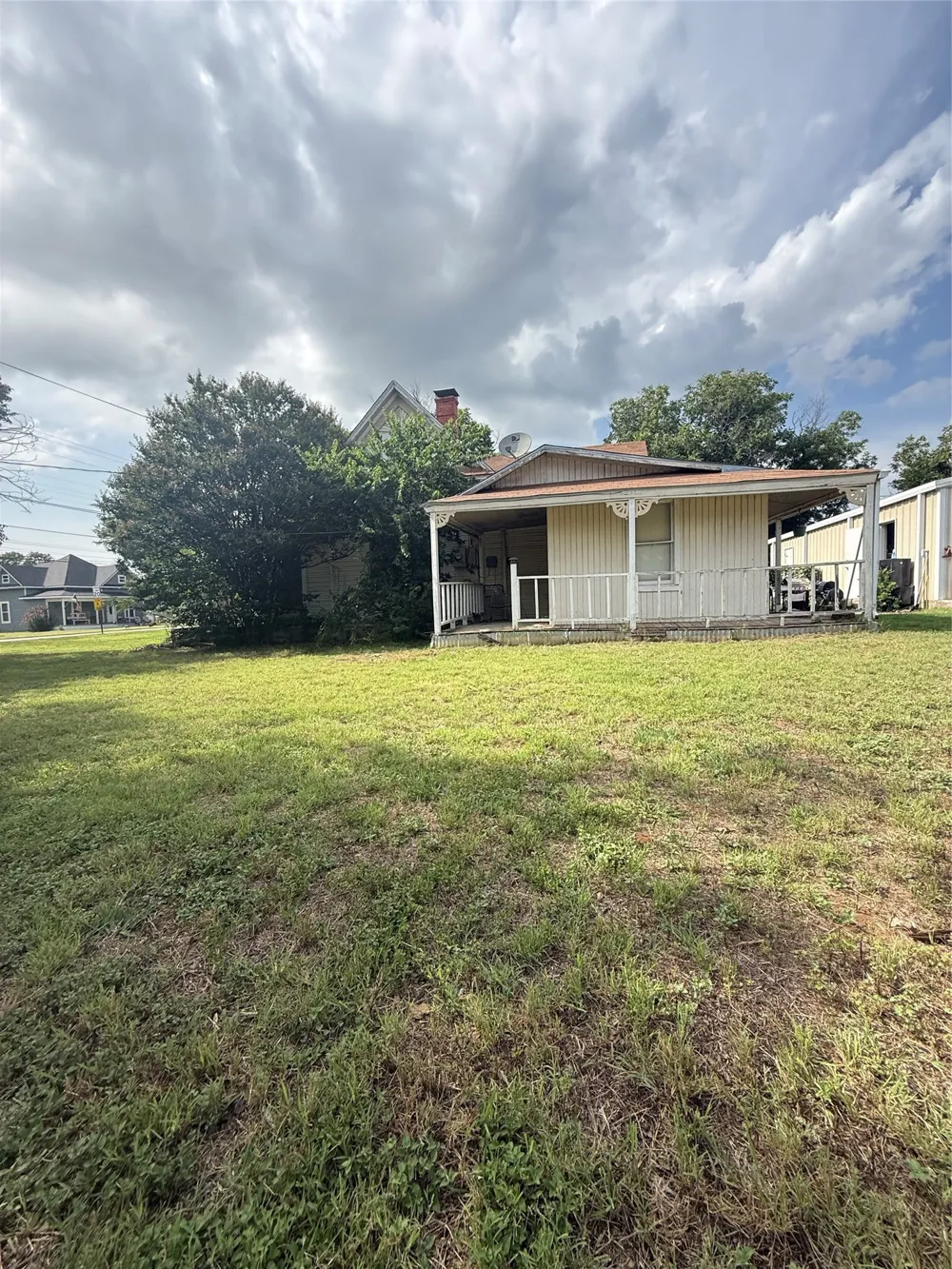 803 Third Street Bangs, TX 76823