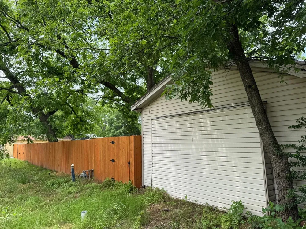 504 Sherman Street Tioga, TX 76271