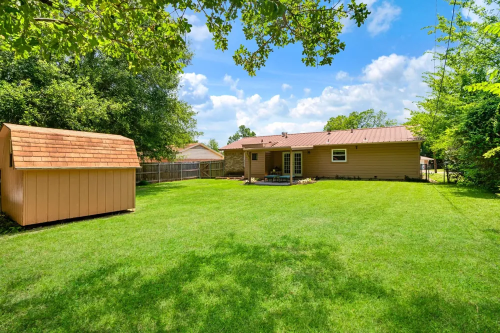 2255 Bella Vista Drive Paris, TX 75460