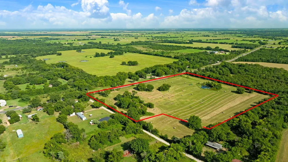 FM 100 Honey Grove, TX 75446