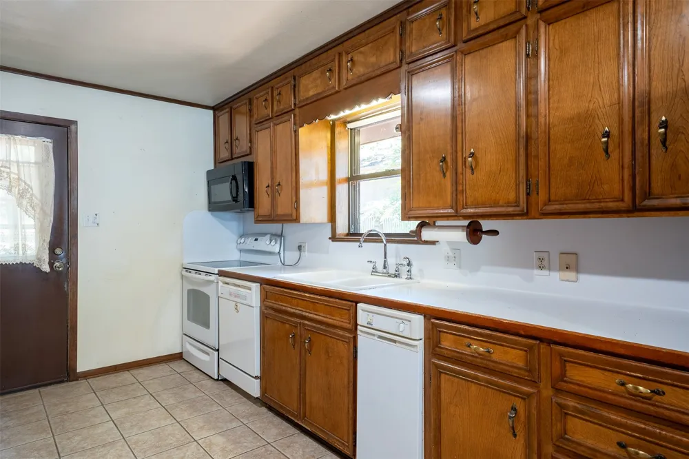 20862 Bay Shore Drive Flint, TX 75762