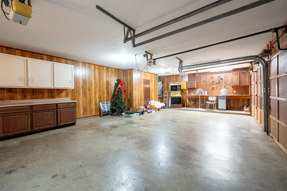 20862 Bay Shore Drive Flint, TX 75762