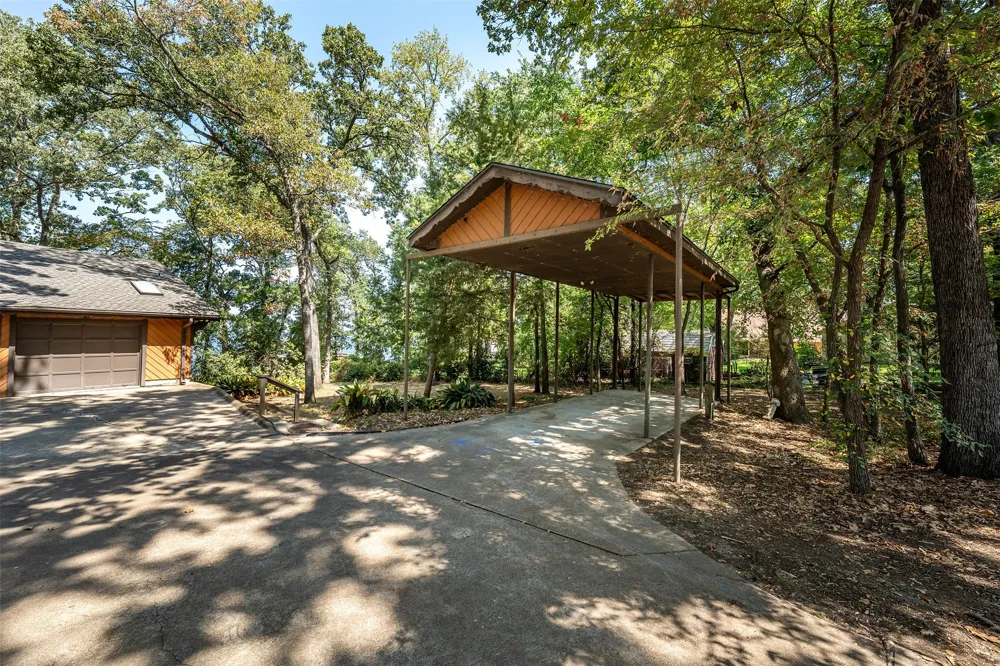 20862 Bay Shore Drive Flint, TX 75762
