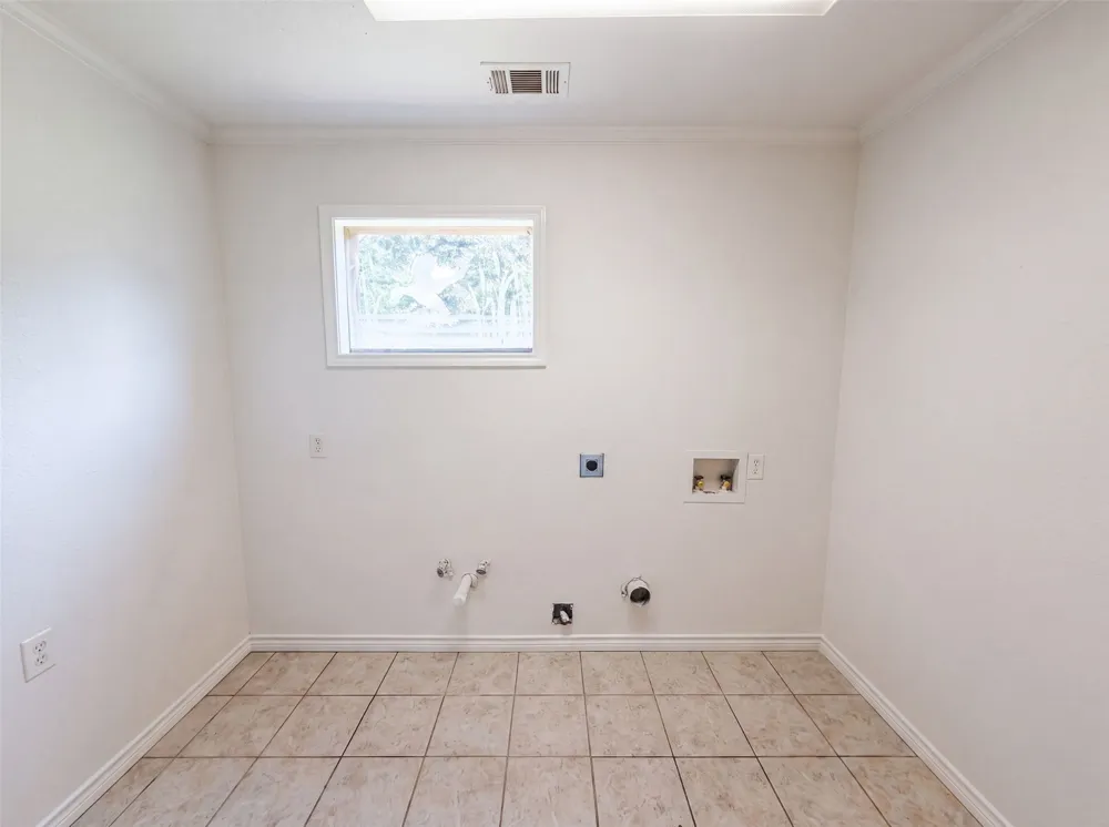 205 Private Road 6980 Alba, TX 75410