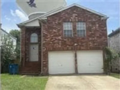 1416 Drake Lane