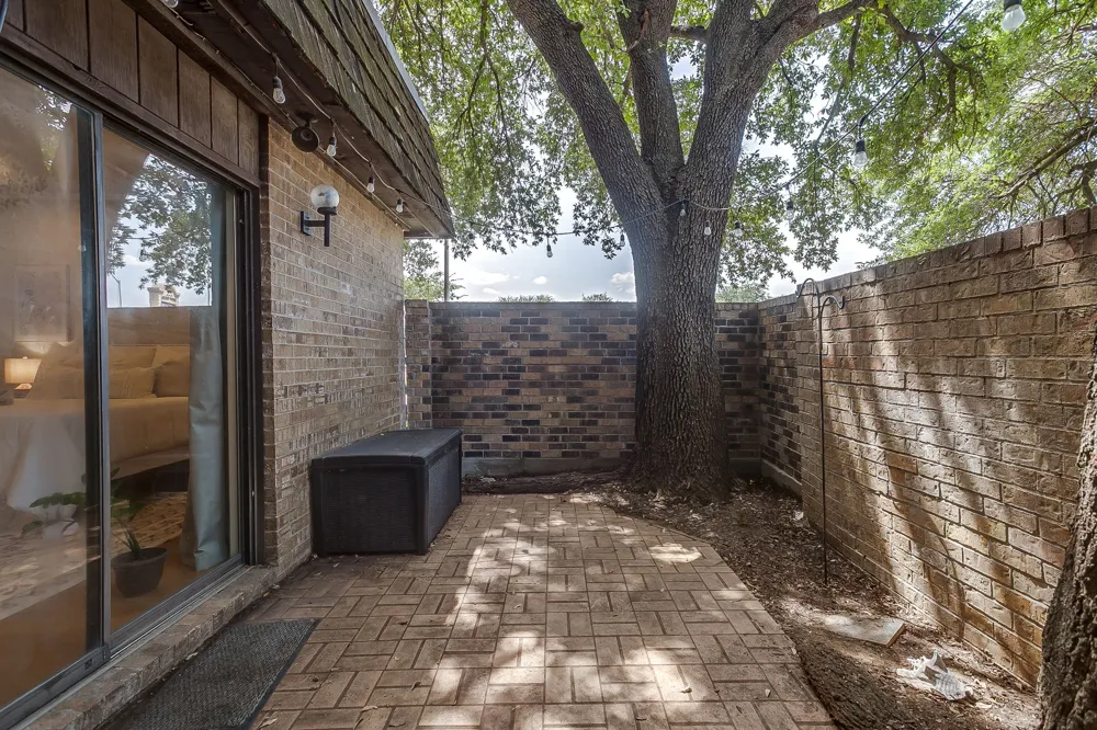 4414 Glenwood Court Fort Worth, TX 76109