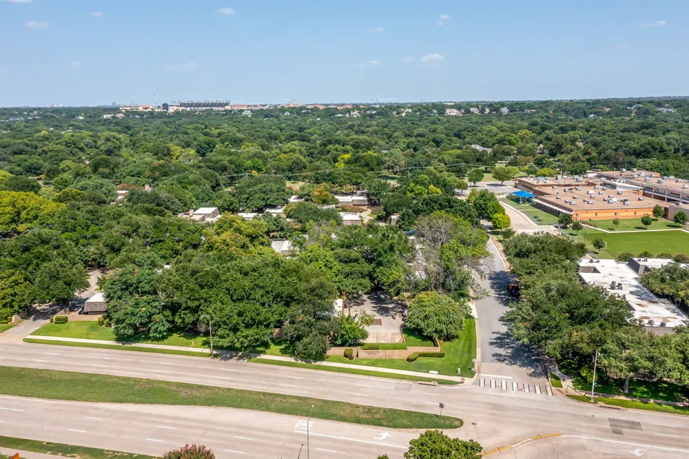 4414 Glenwood Court Fort Worth, TX 76109
