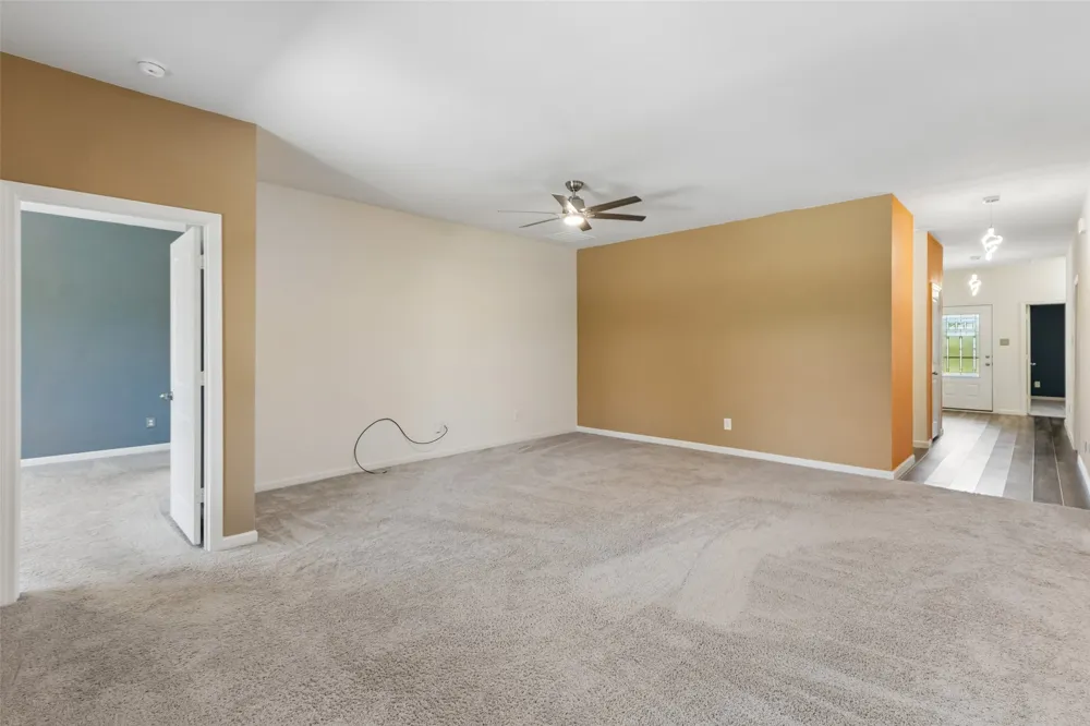 409 Stone Creek Boulevard Glenn Heights, TX 75154