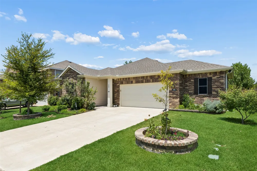 409 Stone Creek Boulevard Glenn Heights, TX 75154