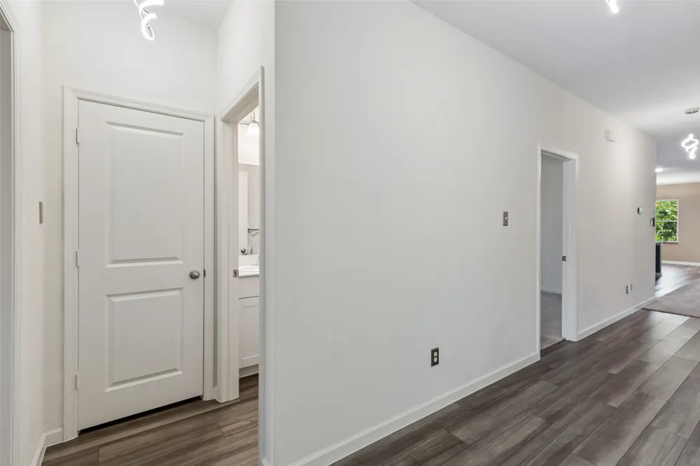 409 Stone Creek Boulevard Glenn Heights, TX 75154