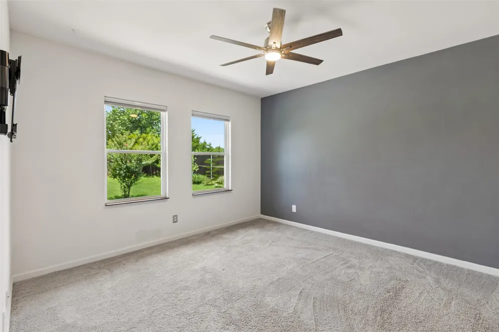 409 Stone Creek Boulevard Glenn Heights, TX 75154
