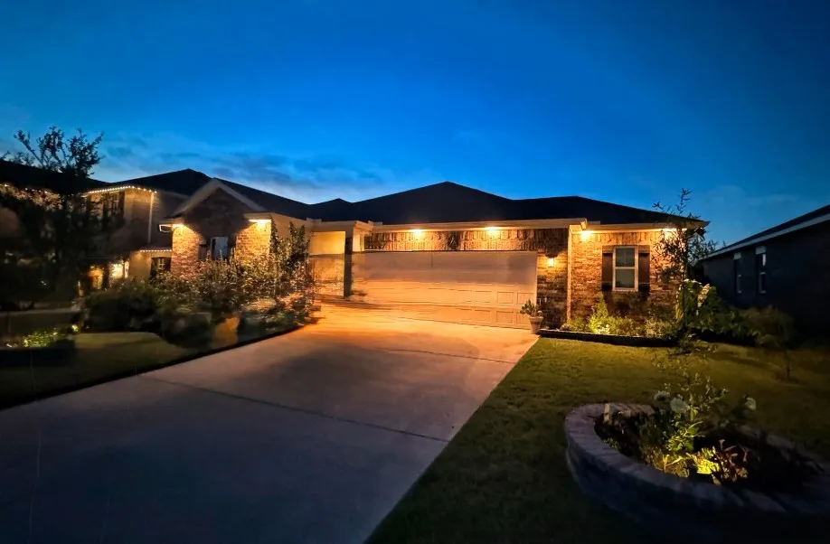 409 Stone Creek Boulevard Glenn Heights, TX 75154