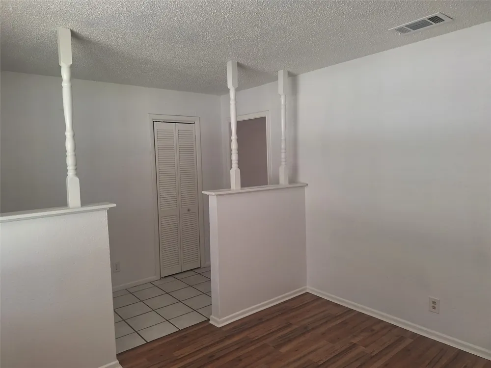 6005 Barry Drive Watauga, TX 76148