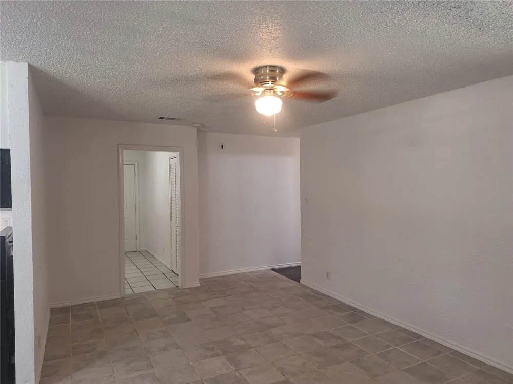 6005 Barry Drive Watauga, TX 76148