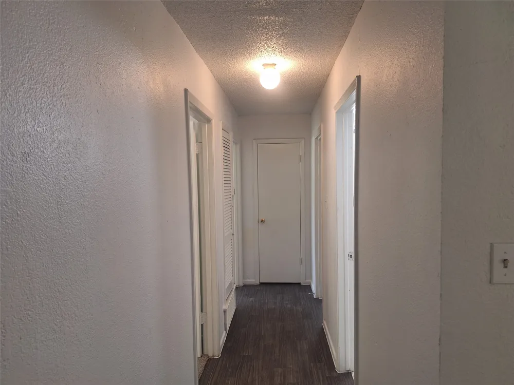 6005 Barry Drive Watauga, TX 76148
