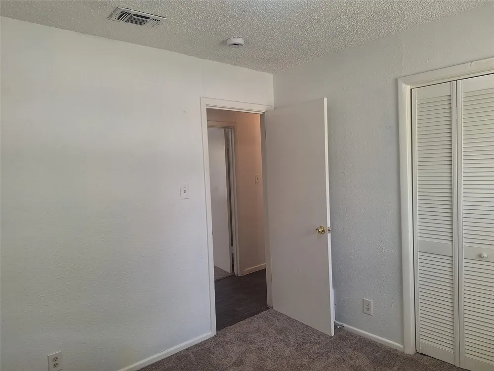 6005 Barry Drive Watauga, TX 76148