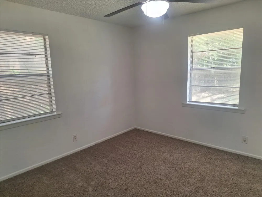 6005 Barry Drive Watauga, TX 76148