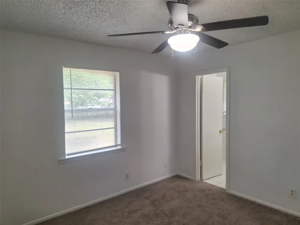 6005 Barry Drive Watauga, TX 76148