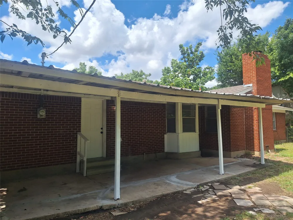 6005 Barry Drive Watauga, TX 76148