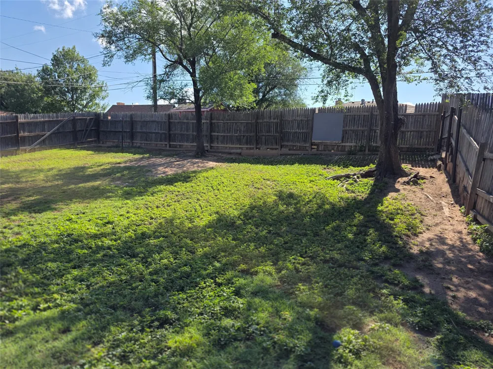 1120 Elmore Street Borger, TX 79007