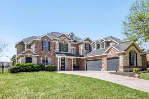 9709 Fairway Vista Drive