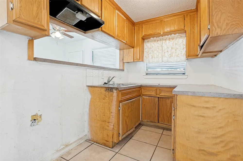 11515 Abston Lane Dallas, TX 75218