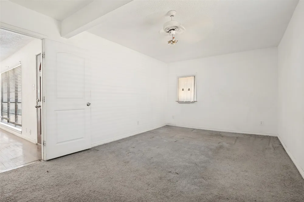 11515 Abston Lane Dallas, TX 75218