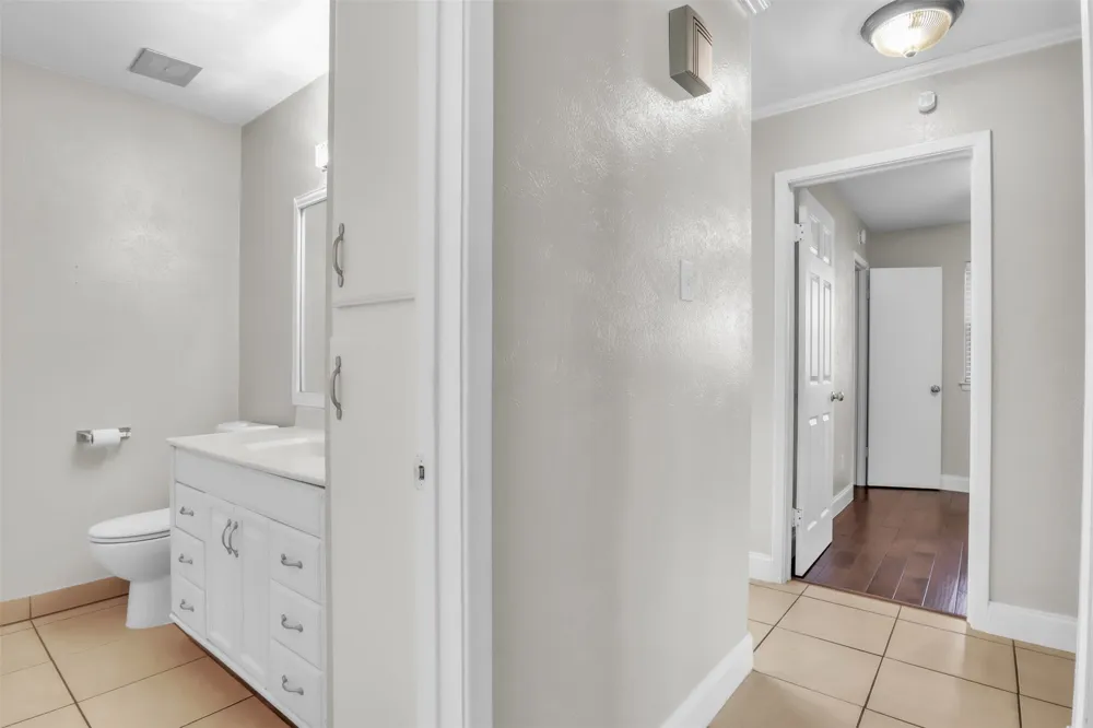 6921 Windy Hill Road Forest Hill, TX 76140
