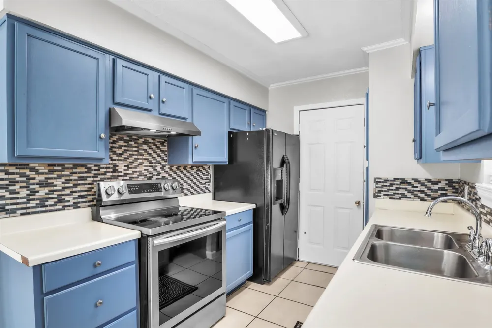 6921 Windy Hill Road Forest Hill, TX 76140