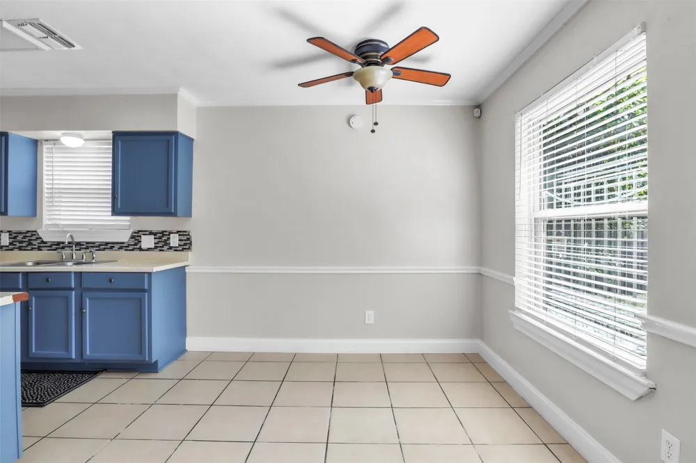 6921 Windy Hill Road Forest Hill, TX 76140