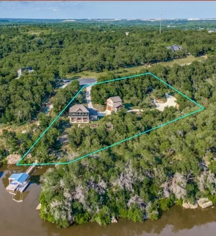 165 Cote D Azur Drive Chico, TX 76431