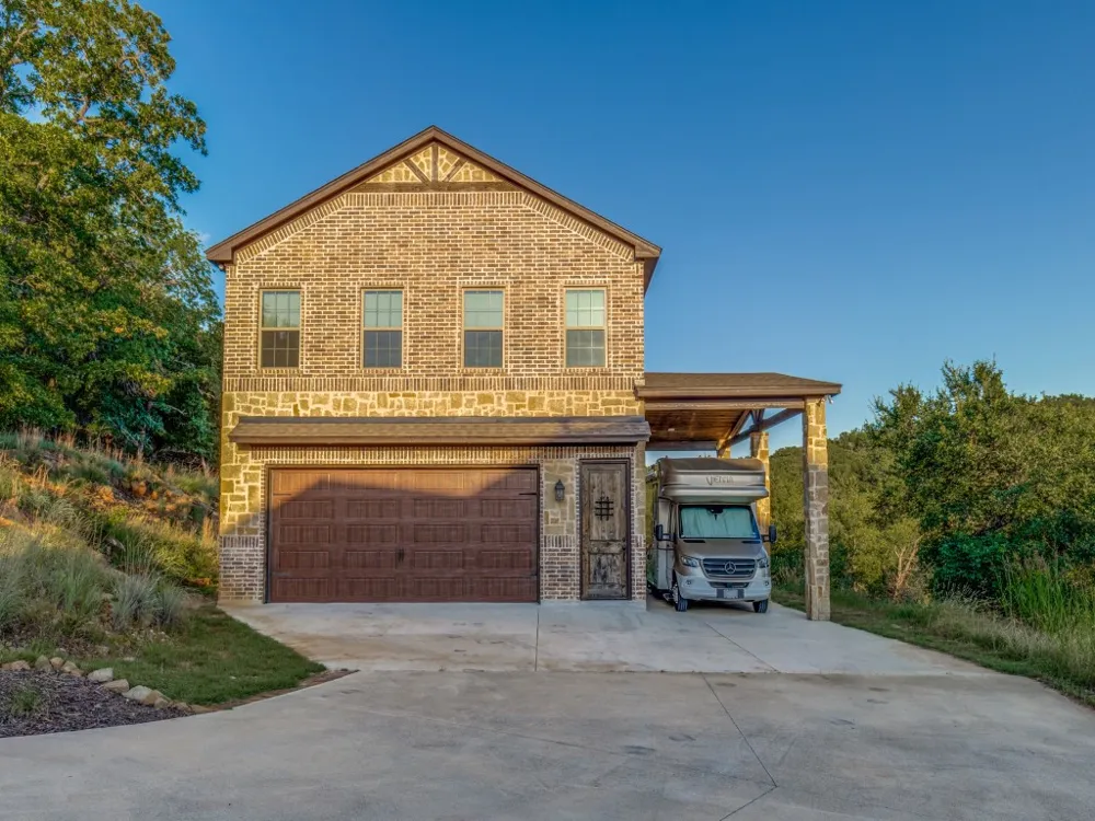 165 Cote D Azur Drive Chico, TX 76431