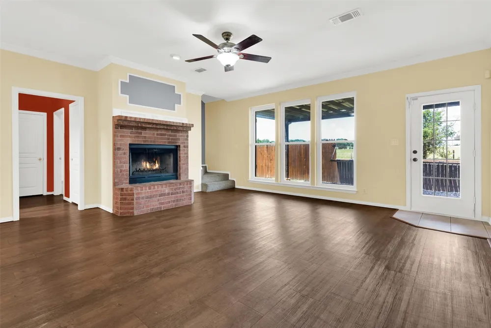 106 Country View Circle Pottsboro, TX 75076