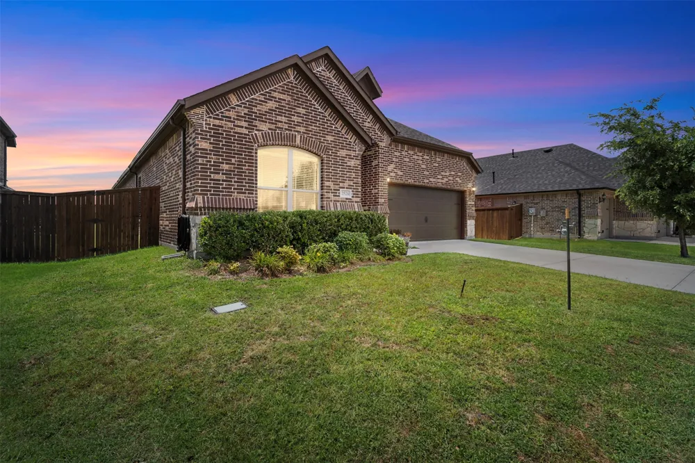2526 Thayne Drive Anna, TX 75409