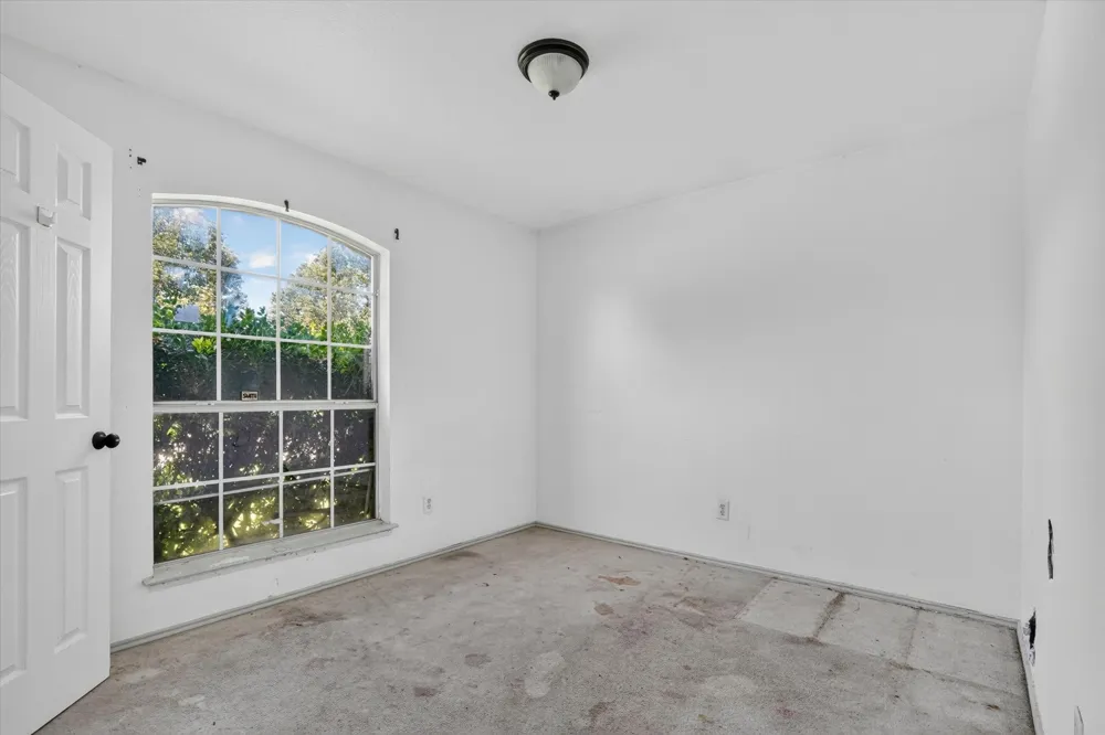 1414 Aviary Drive DeSoto, TX 75115