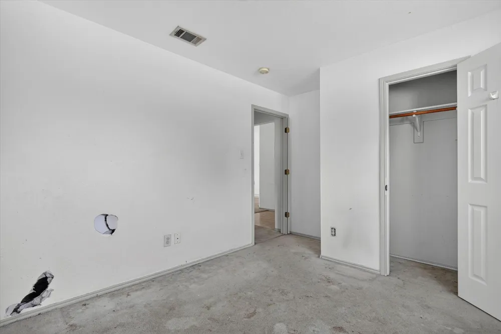 1414 Aviary Drive DeSoto, TX 75115