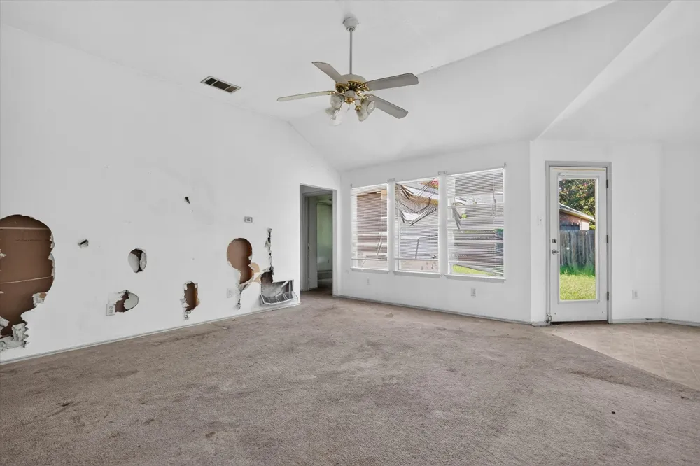 1414 Aviary Drive DeSoto, TX 75115
