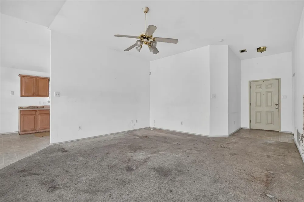 1414 Aviary Drive DeSoto, TX 75115