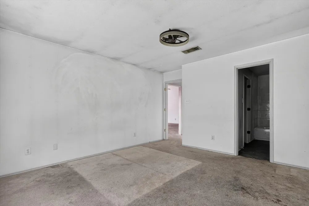 1414 Aviary Drive DeSoto, TX 75115