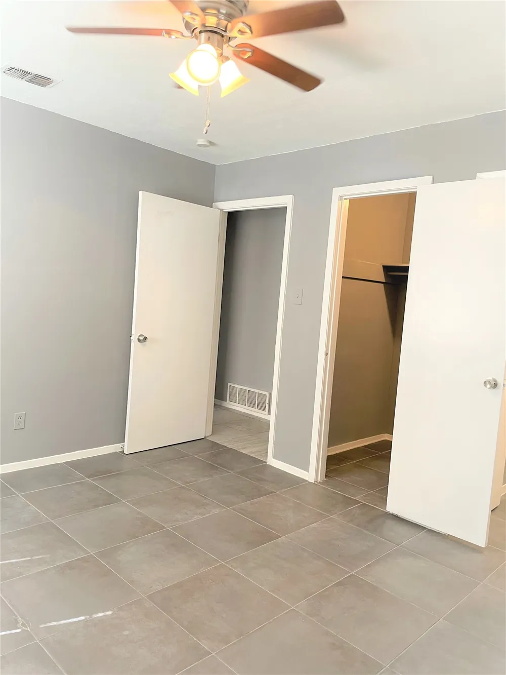 5609 Conlin Drive Fort Worth, TX 76134