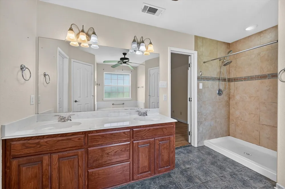 11112 Prairie Lakes Lane Forney, TX 75126