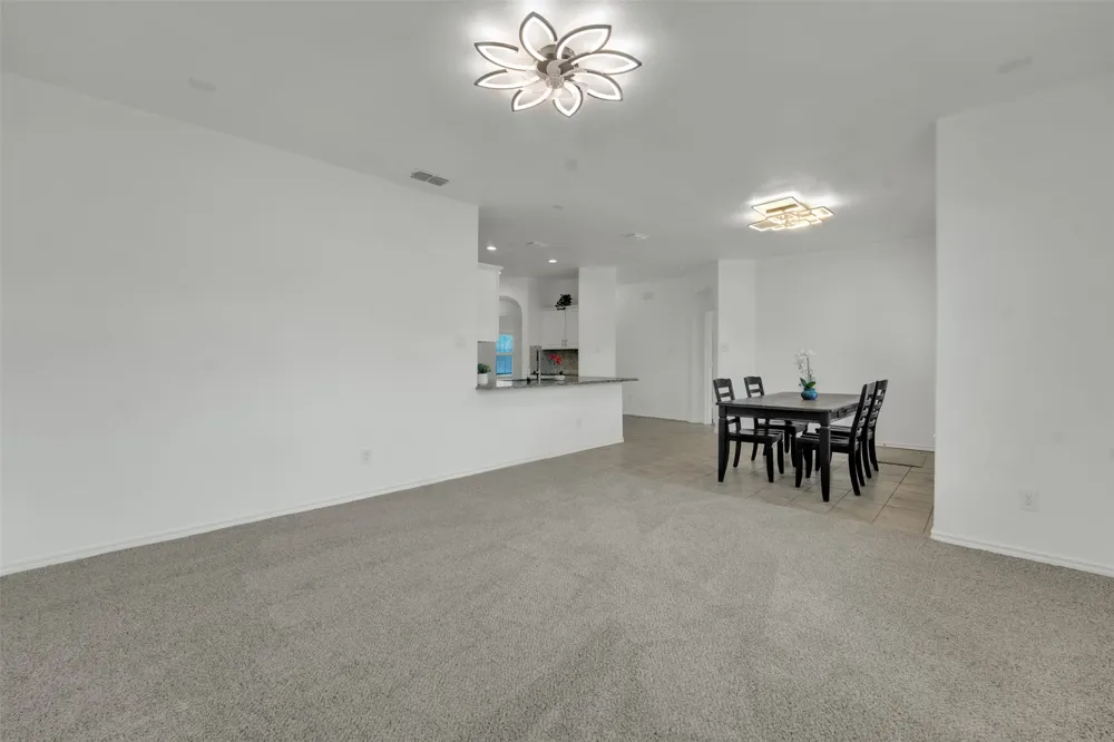 144 Creek Terrace Drive Saginaw, TX 76131